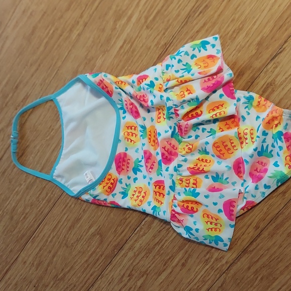 🎁 5/$25 pineapple one piece swimsuit, one piece, size 4, with ruffle and halter - Picture 5 of 7